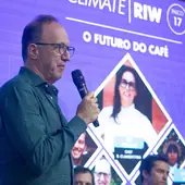 David Fein speaking at Rio Innovation Week